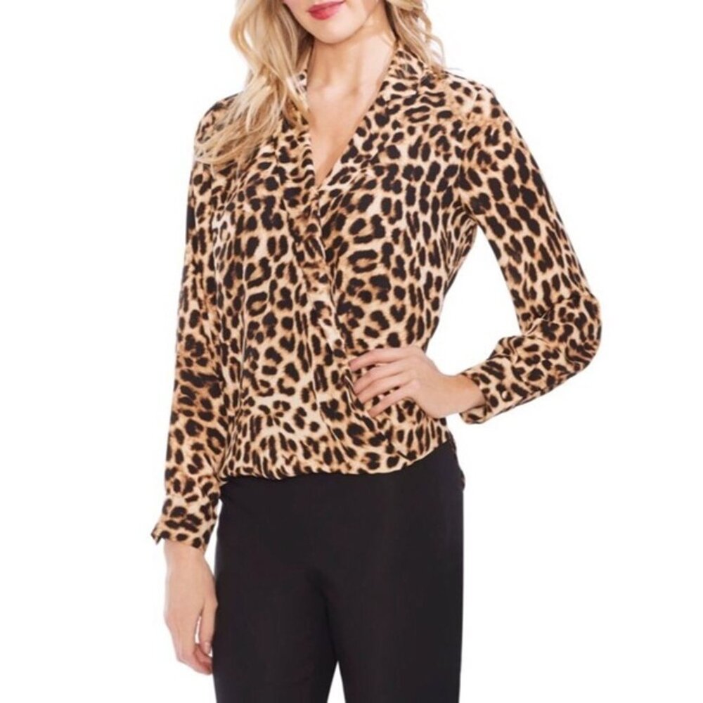 All in Favor Women's Collared V-Neck Leopard Print Surplice Blouse Wrap Top M